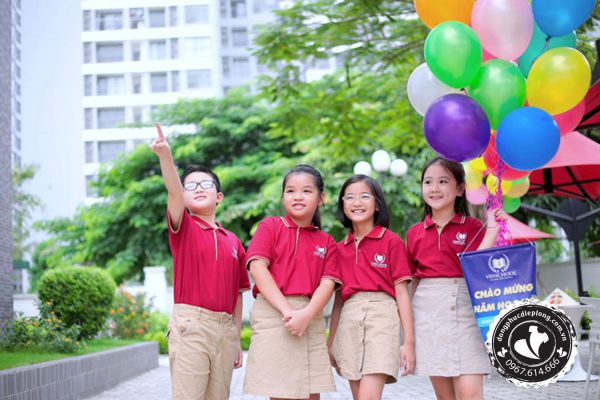 dong phuc hoc sinh cap 1 26
