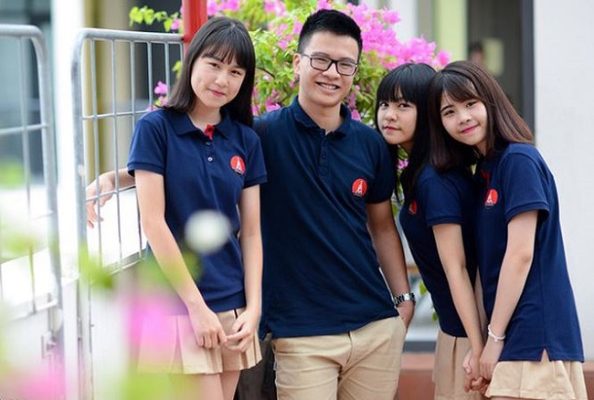 dong phuc hoc sinh trung hoc cao cap