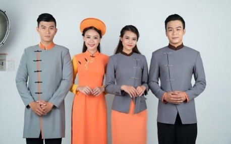 dong phuc khach san 7 1