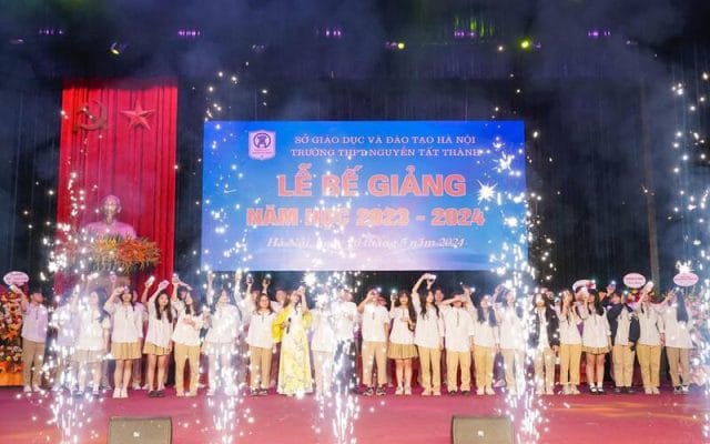 Dong phuc hoc sinh 49 1